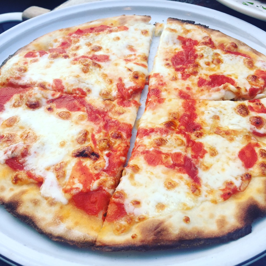 gluten-free-pizza-jersey-city-johns-pizzeria
