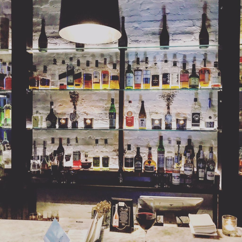 raw-bar-hoboken-cocktails-stingray-lounge