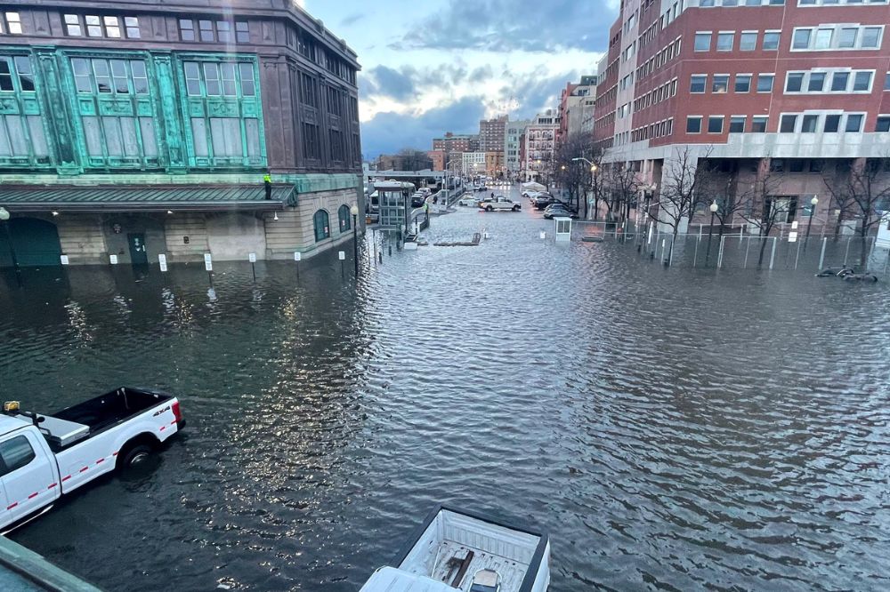 Hoboken Terminal Flooding This Morning; Expect Delays on NJ Transit