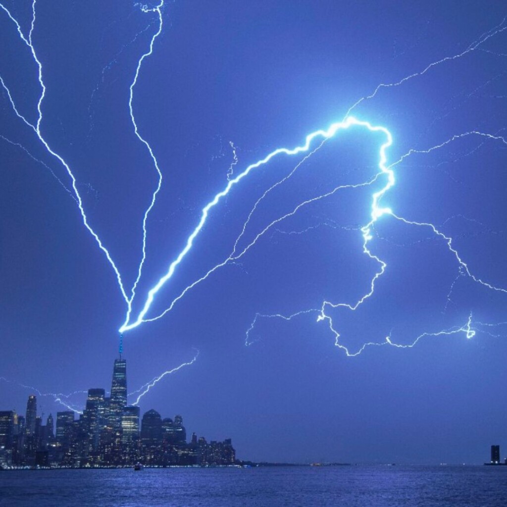 Lightning Strikes One World Trade + Tornadoes Hit New Jersey - Hoboken Girl