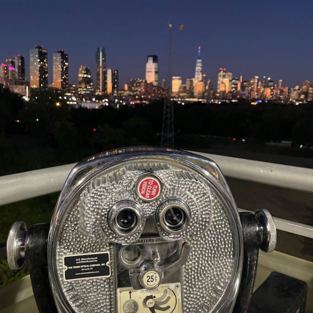 instagrammable spots jersey city downtown liberty science center