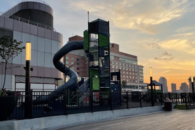 jersey city waterfront play set for kids exchange place